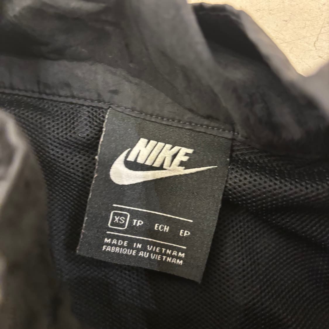 나이키 크롭 배색 아노락 상품이미지3