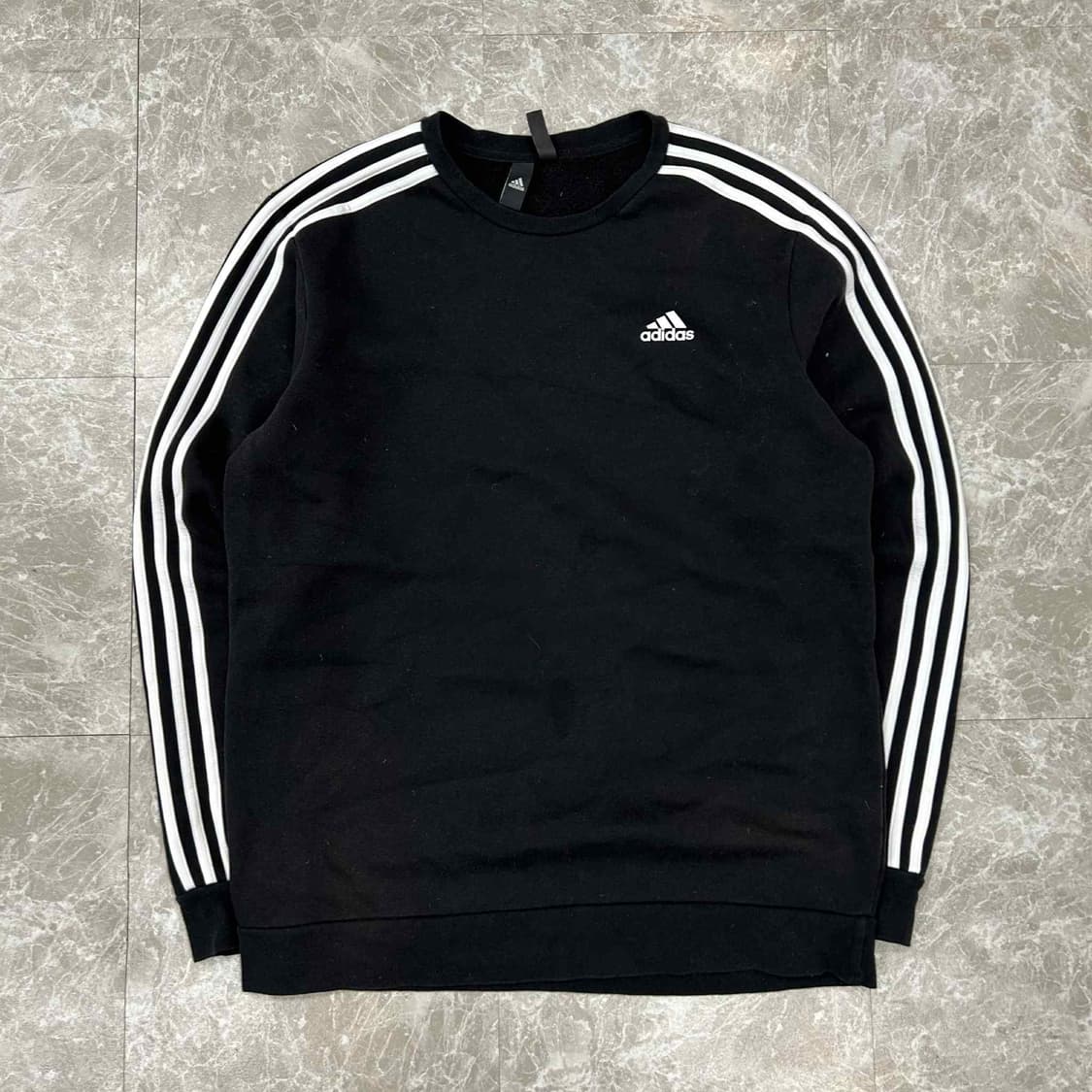 아디다스 블랙 삼선 러블리힙 스웨트셔츠 맨투맨(XL) 상품이미지2