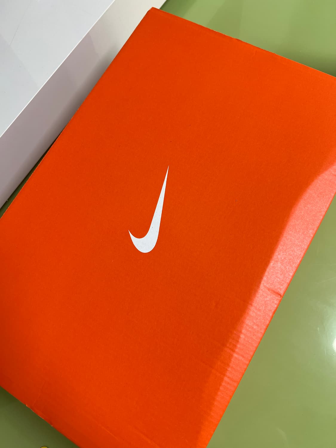 조던1 레트로 하이 OG 보르도  상품이미지7