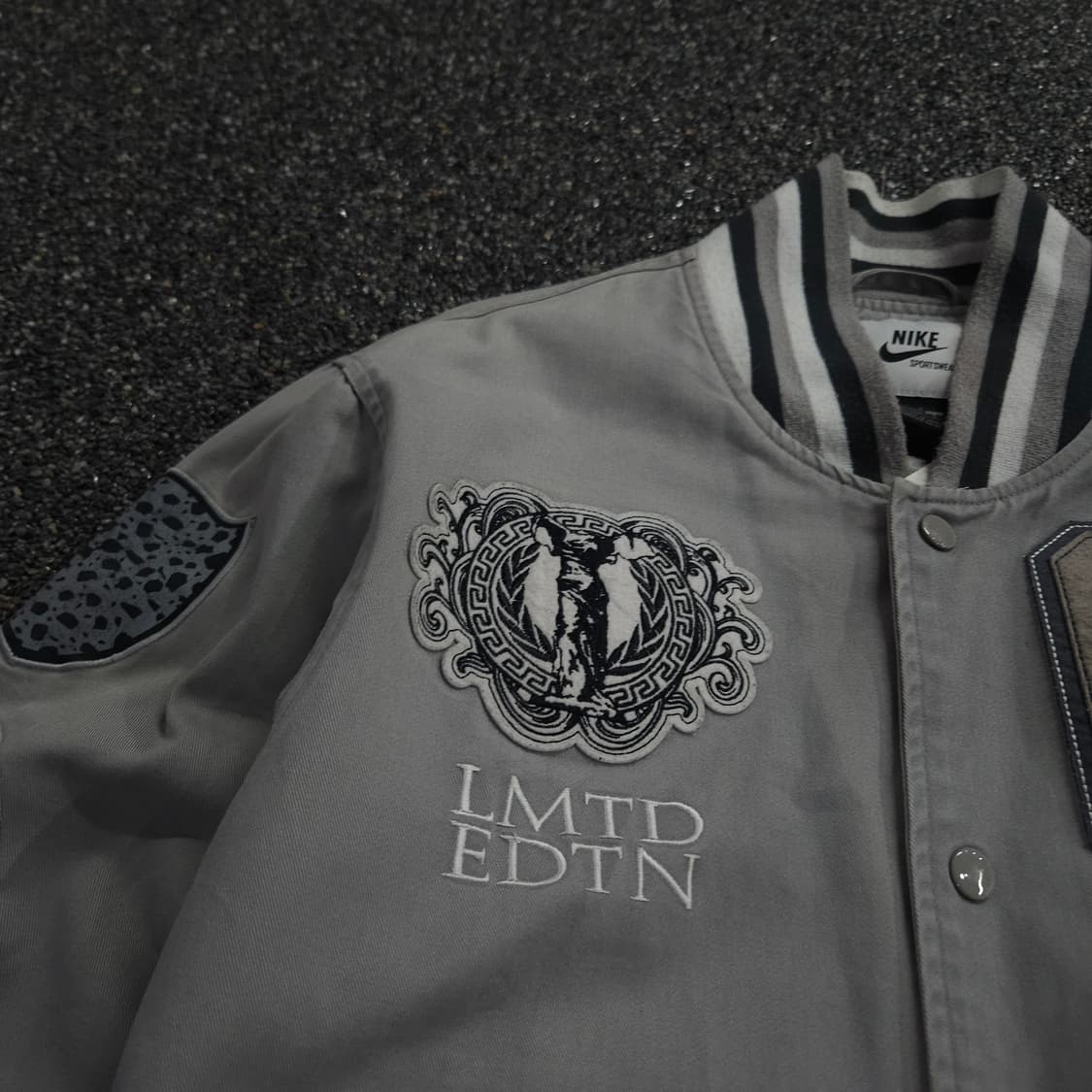 나이키 리미티드 에디션 코튼 봄버 자켓  상품이미지8