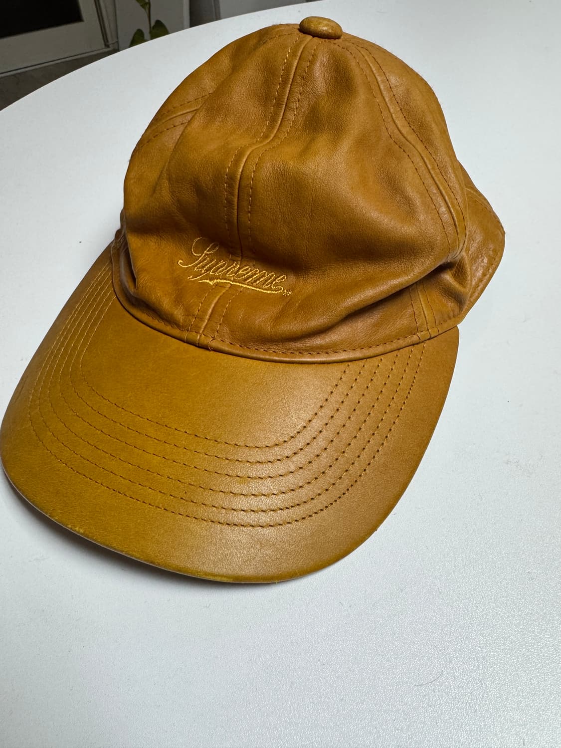 슈프림 레더 볼캡 _브라운 상품이미지2