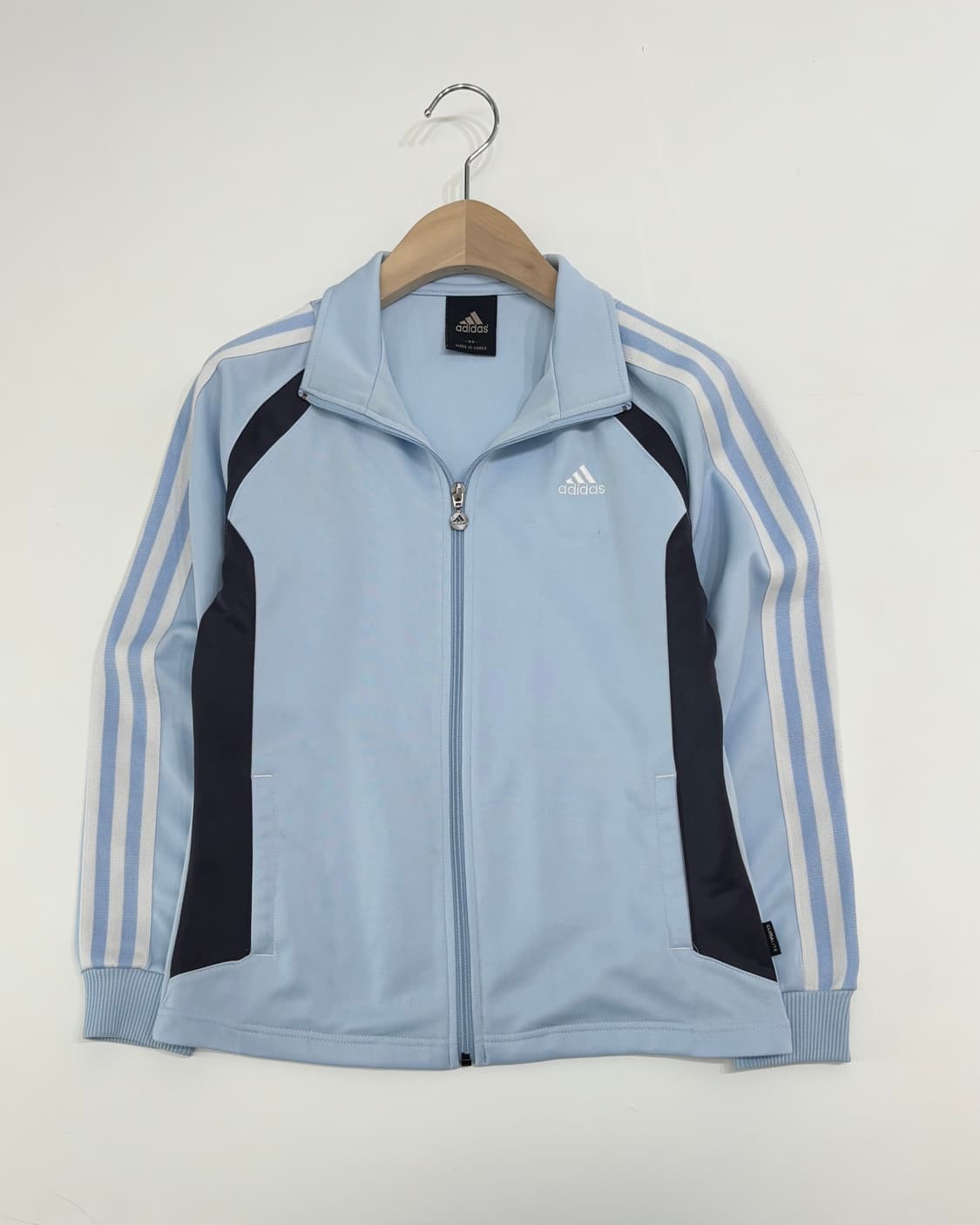 Adidas 아디다스 오리지널로고 베이비블루 우먼 세미크롭 트랙탑  상품이미지1