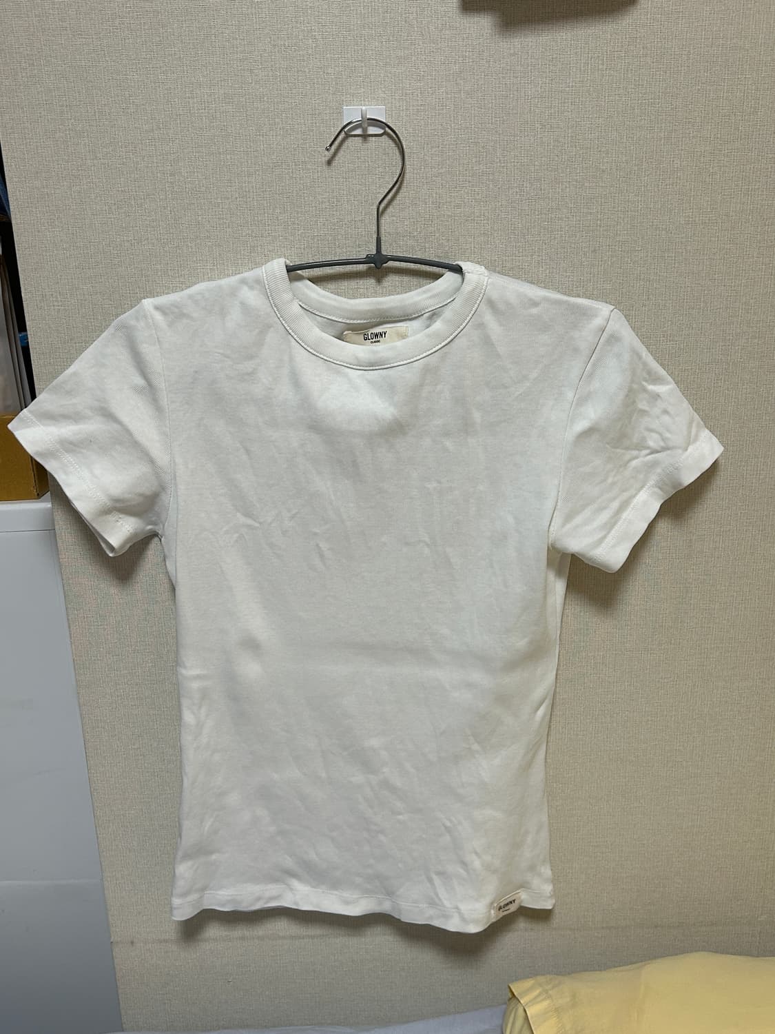 글로니 클래식 피티드 티셔츠 상품이미지2