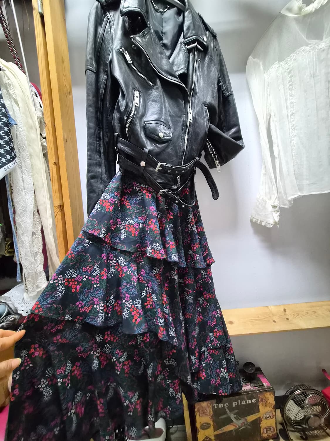 편집샾양가죽 라이더. 쥬시쥬디 언발캉캉스커트 상품이미지1