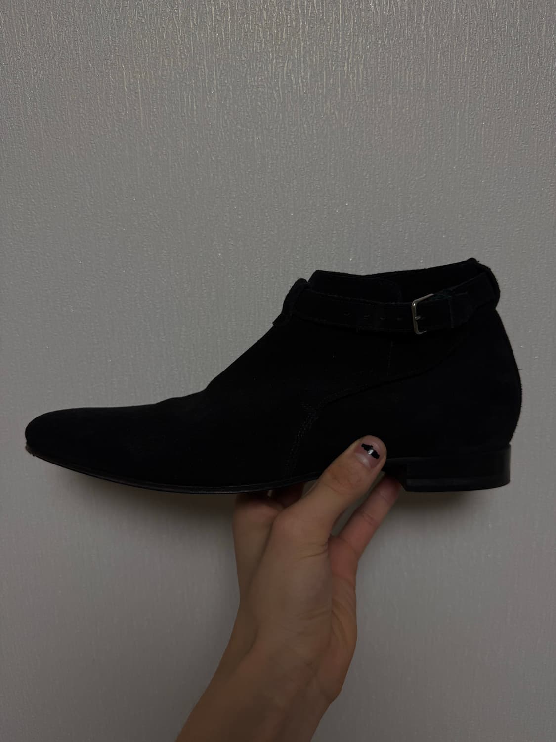 Saint Laurent 생로랑 블랙 스웨이드 미드 은장버클 부츠  상품이미지2