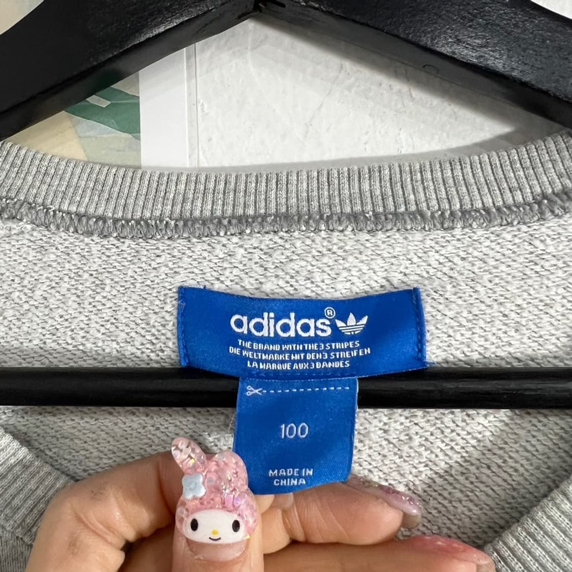 아디다스 니고베어 맨투맨  상품이미지6