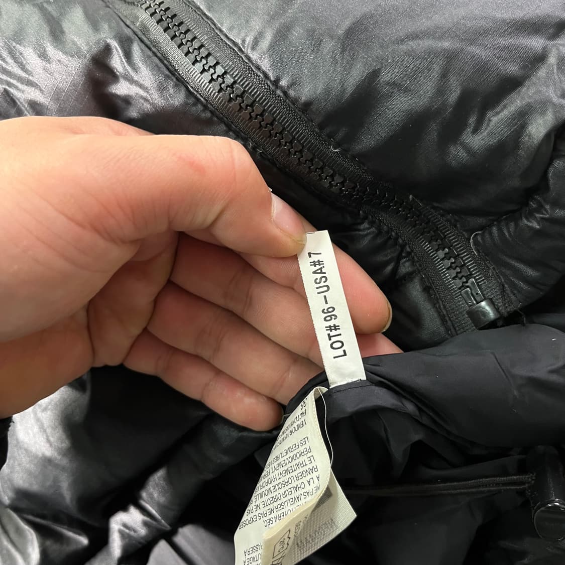 100 노스페이스 해외판 눕시 1996 에코 700 패딩 상품이미지7