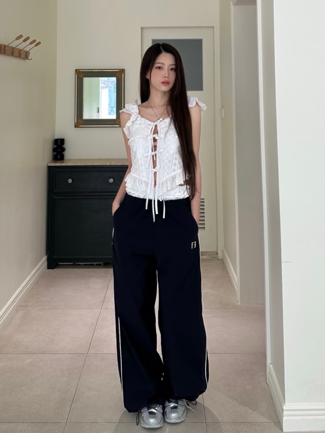 뉴얼린 엠블럼 나일론 와이드 팬츠 Newalrin emblem nylon 상품이미지1