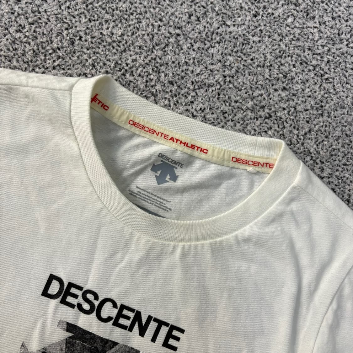 S 데상트 여성 라운드넥 반팔 티셔츠 0416J 상품이미지2