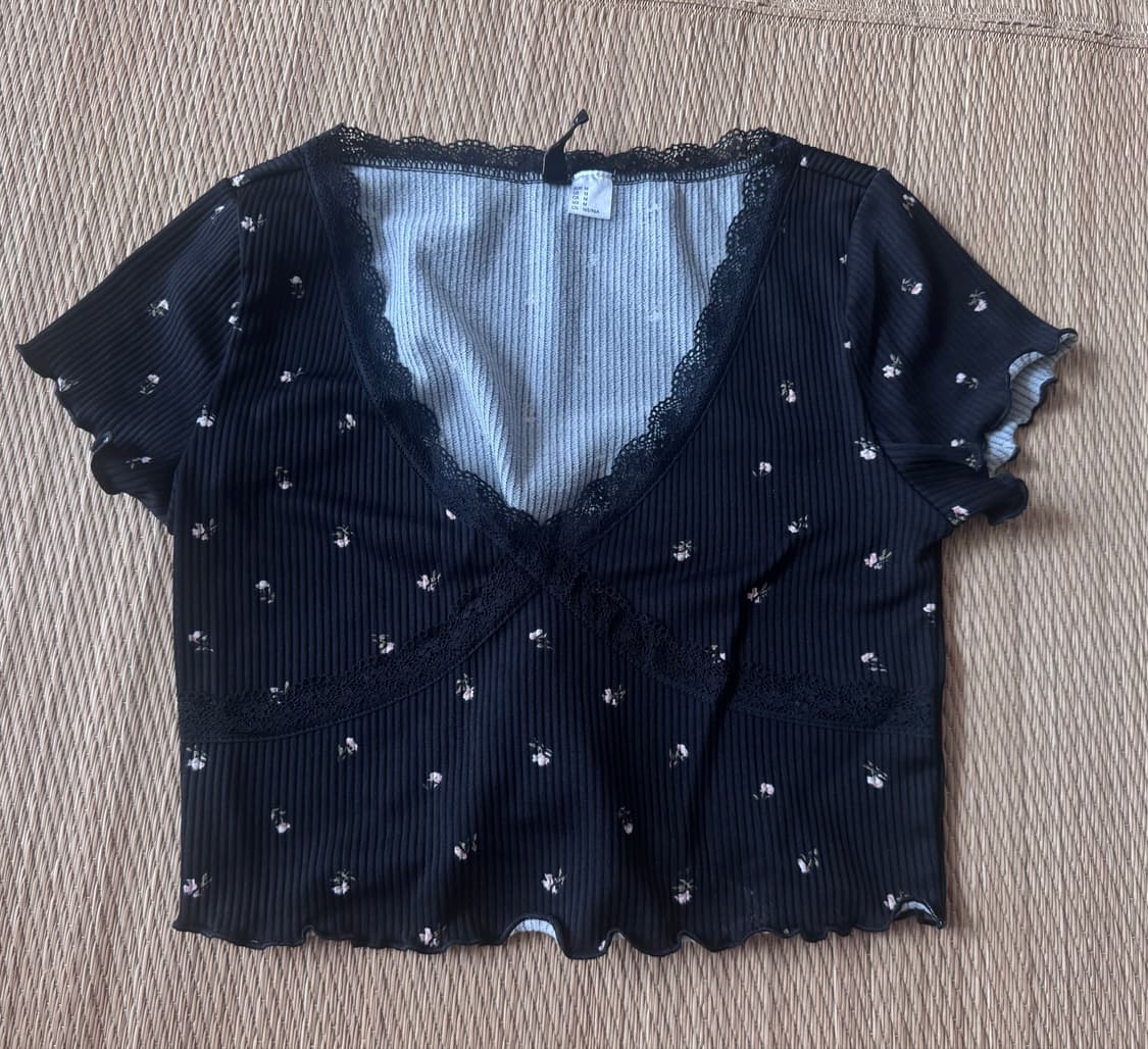 두개 같이 판매! H&m 크롭 반팔 상품이미지1