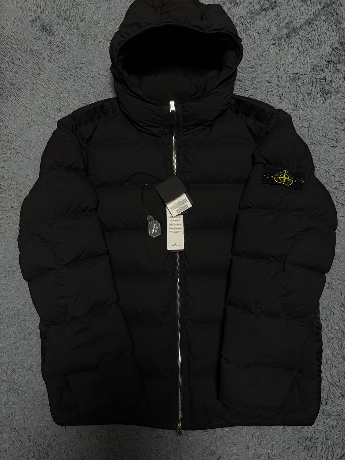 스톤아일랜드 심리스 패딩 XXL 23FW 상품이미지1