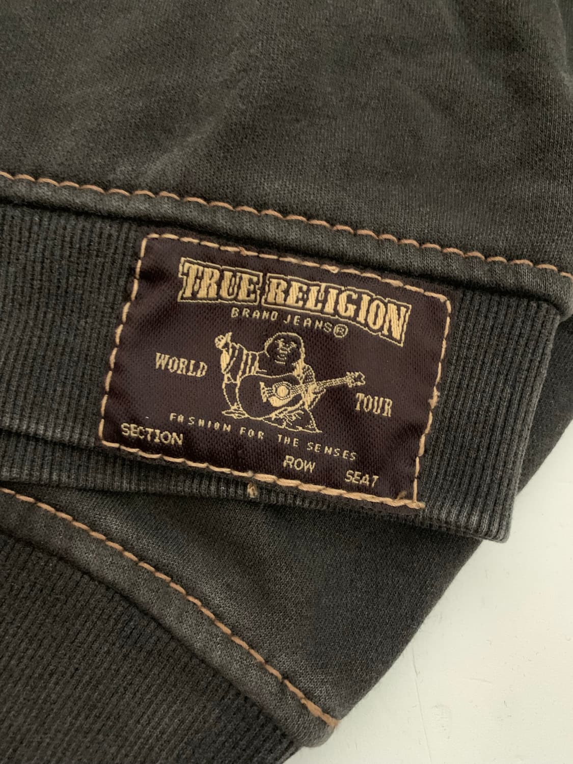 [새제품] 트루 릴리젼 워시드 후드집업 상품이미지7