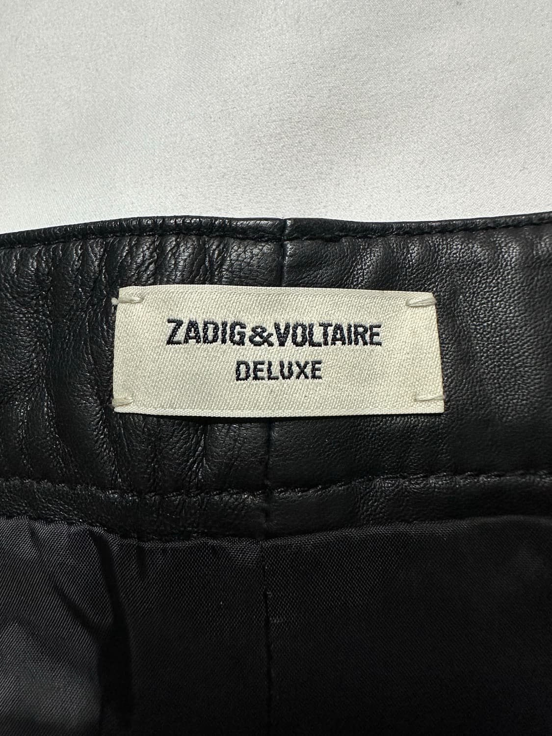 ZADIG&VOLTAIRE 레더 핫팬츠 상품이미지4