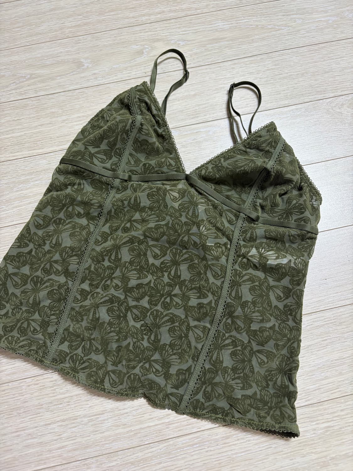 urban outfitters 어반아웃피터스 나시 상품이미지1