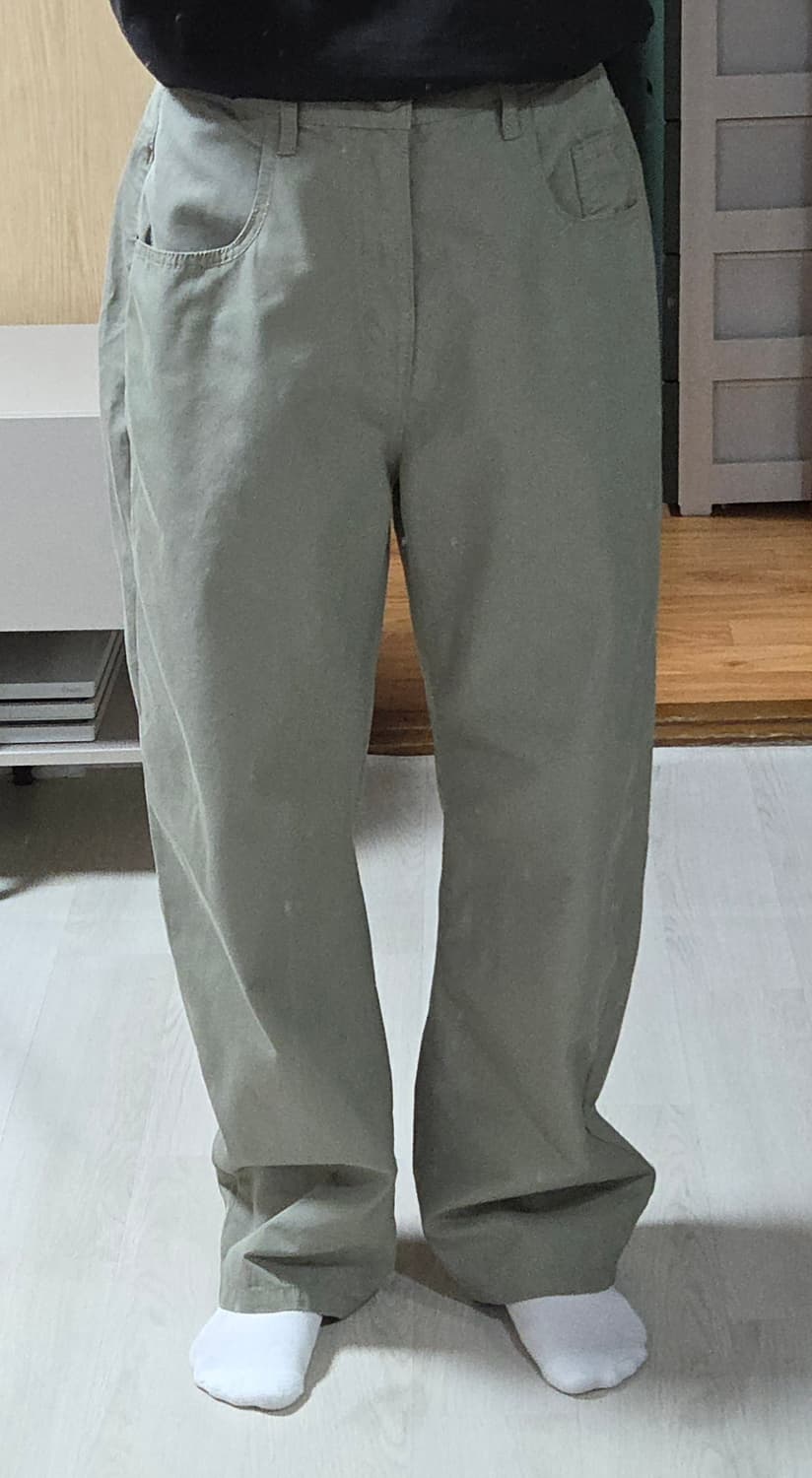 (착샷) 밀로 아카이브 리플렉트 커브드 치노 팬츠 상품이미지8