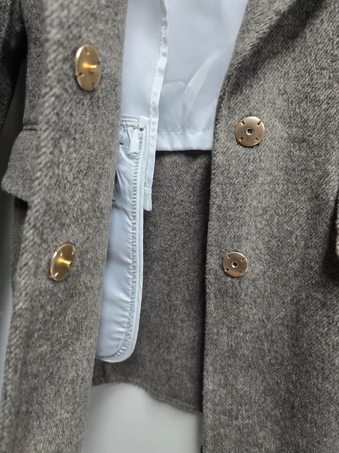 제시뉴욕 오버숄더 헤링본 울 자켓 Free 상품이미지6