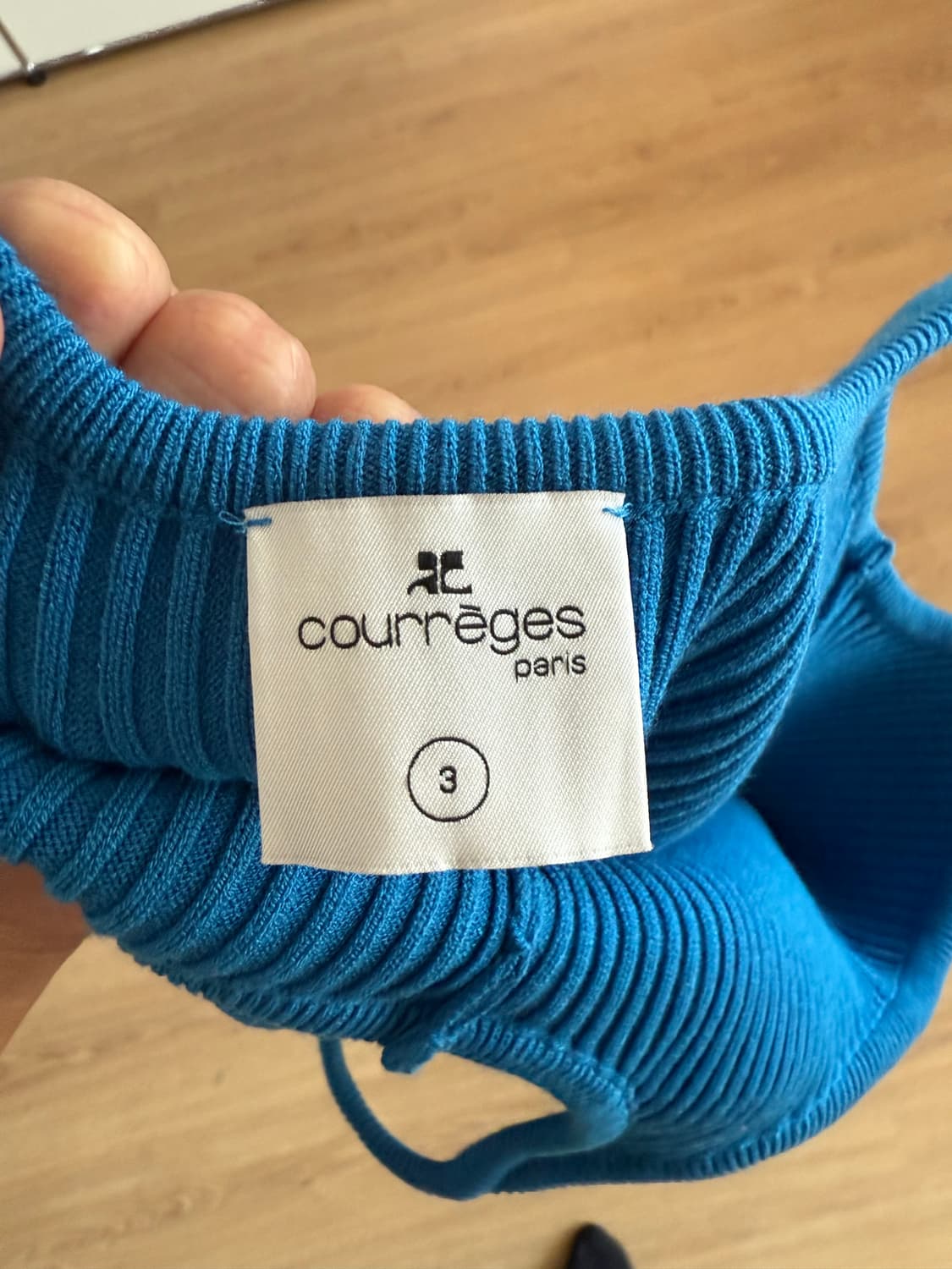 꾸레쥬 블루 골지 니트 슬리브리스 탑 나시 거의 새거 (55-66) 상품이미지3