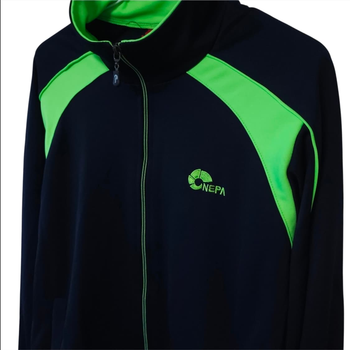 네파 트레이닝져지 100-105 L 아웃도어자켓 상품이미지3