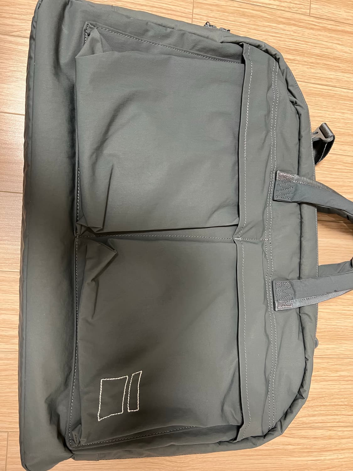 블랭코브 리포터백 올리브그레이 상품이미지1