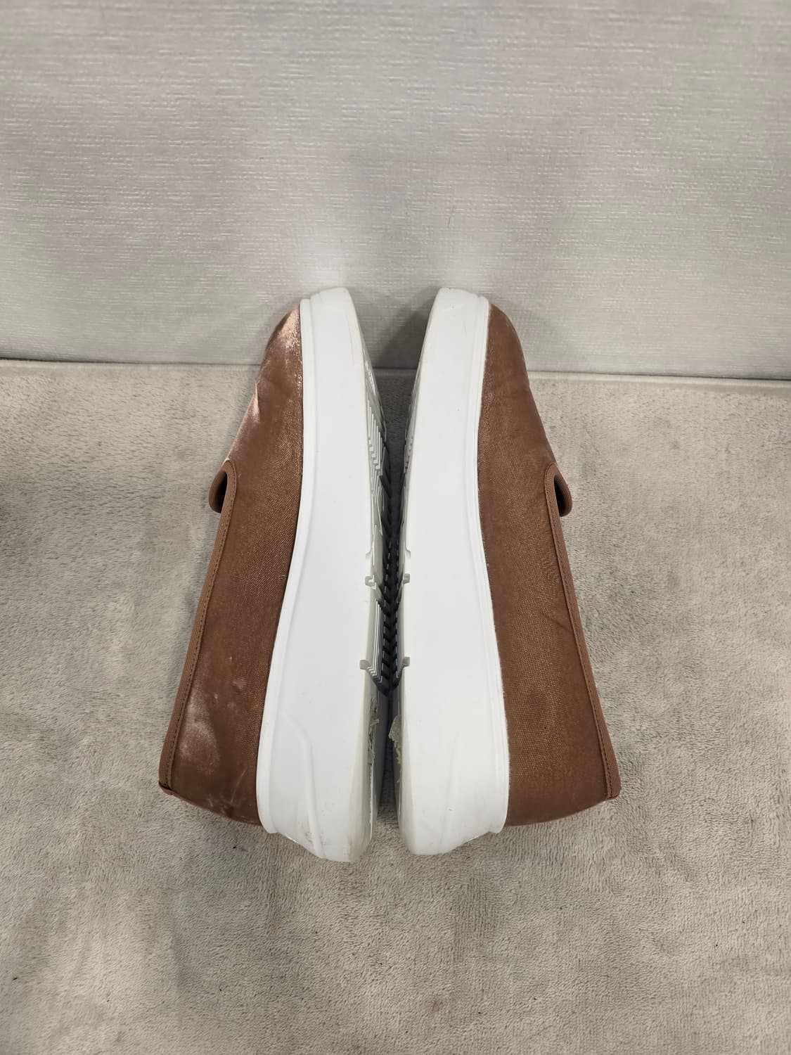 엠포리오 아르마니 벨벳 키높이 슬립온 단화 230 상품이미지6