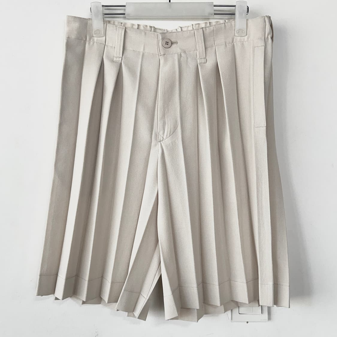 이세이미야케 옴므플리셰 25 엣지 반바지 상품이미지3