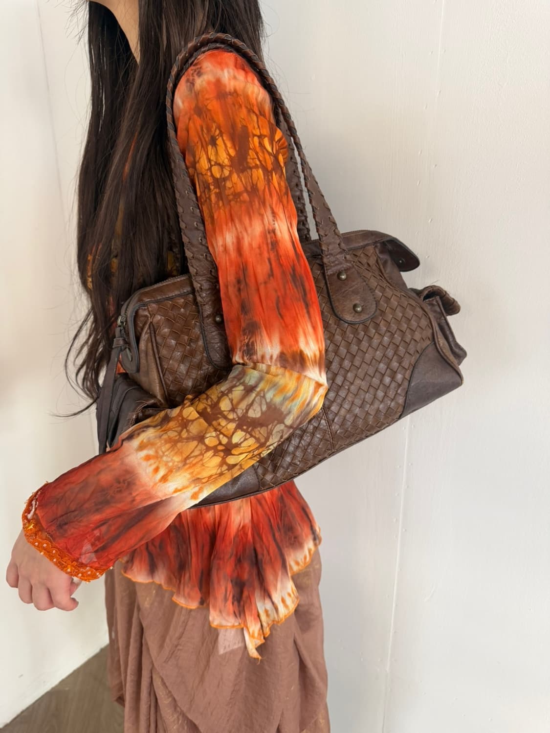 aged leather weave bag 상품이미지4