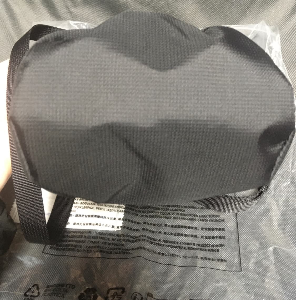 아크테릭스 이온 라이트웨이트 초크백 라지 블랙 판매합니다 상품이미지5