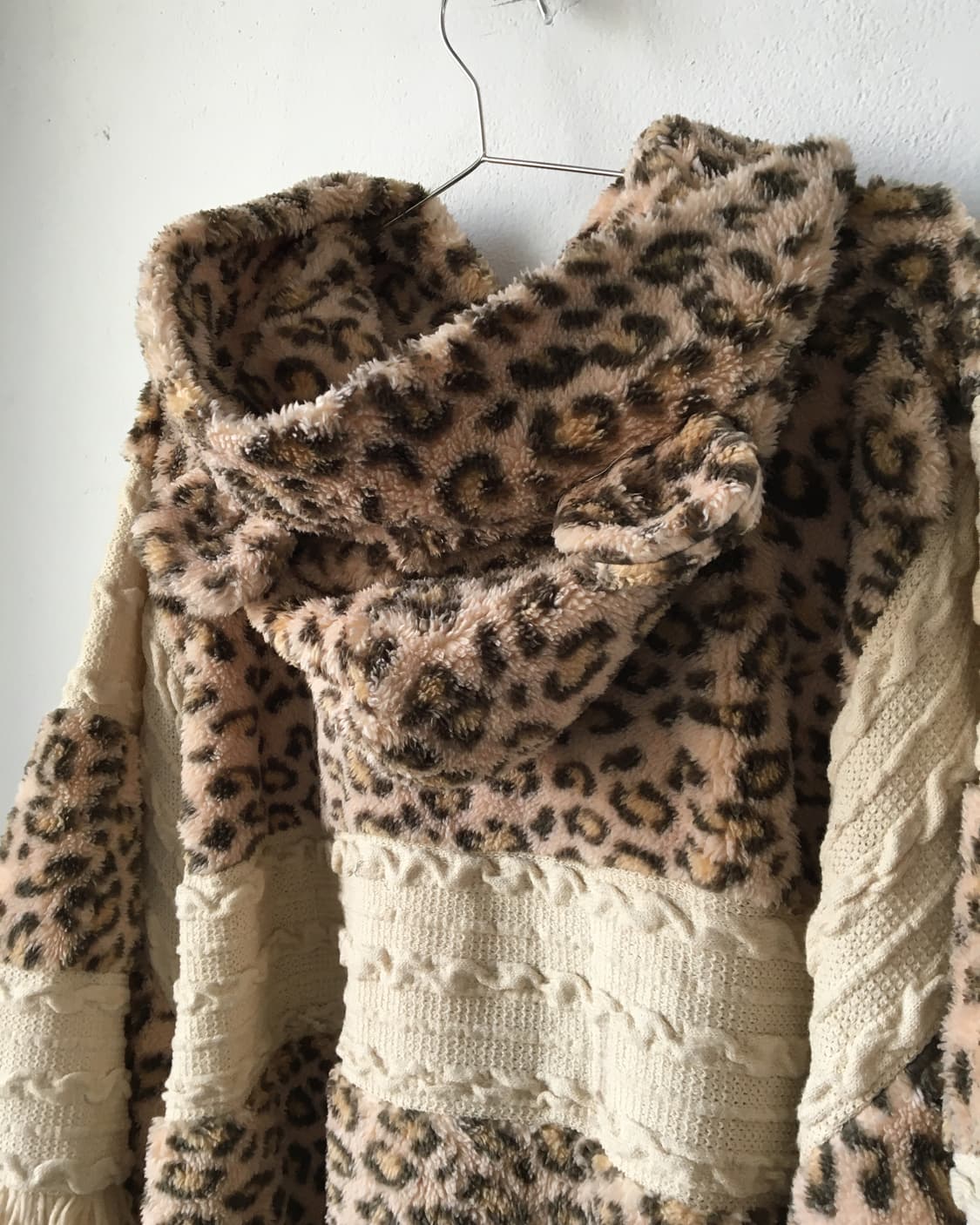 Leopard pattern mixed knit hood cape 상품이미지6