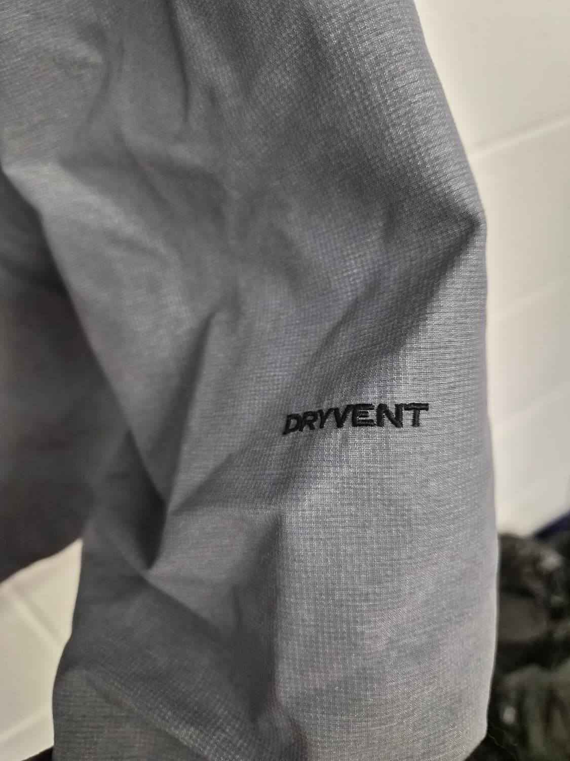 L) 노스페이스 드라이벤트 바람막이 팝니다 상품이미지3