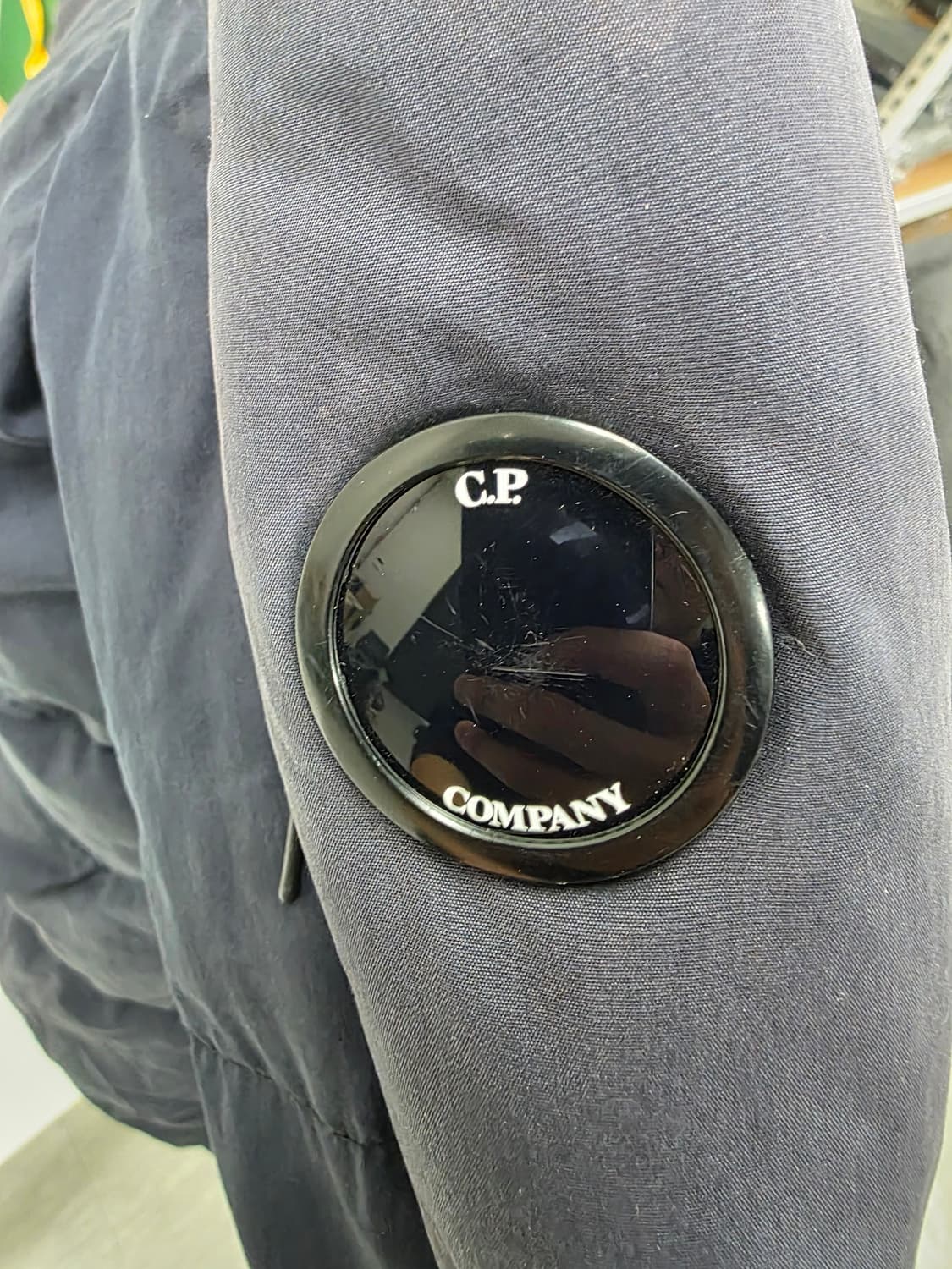 cp 컴퍼니 05CMOW187A 005085G 패딩 52사이즈 상품이미지3