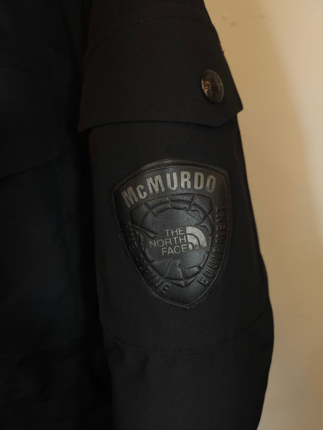 노스페이스 맥머도 구스패딩 블랙 100 L 새제품급 상품이미지2