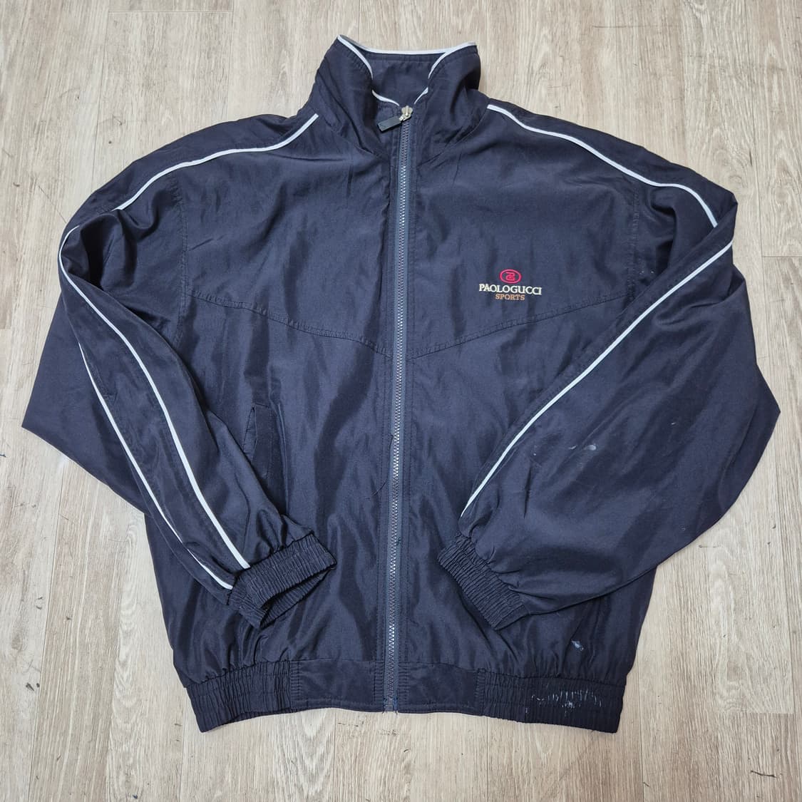 파올로구찌 프리미엄 자수로고 바람막이 자켓  상품이미지1