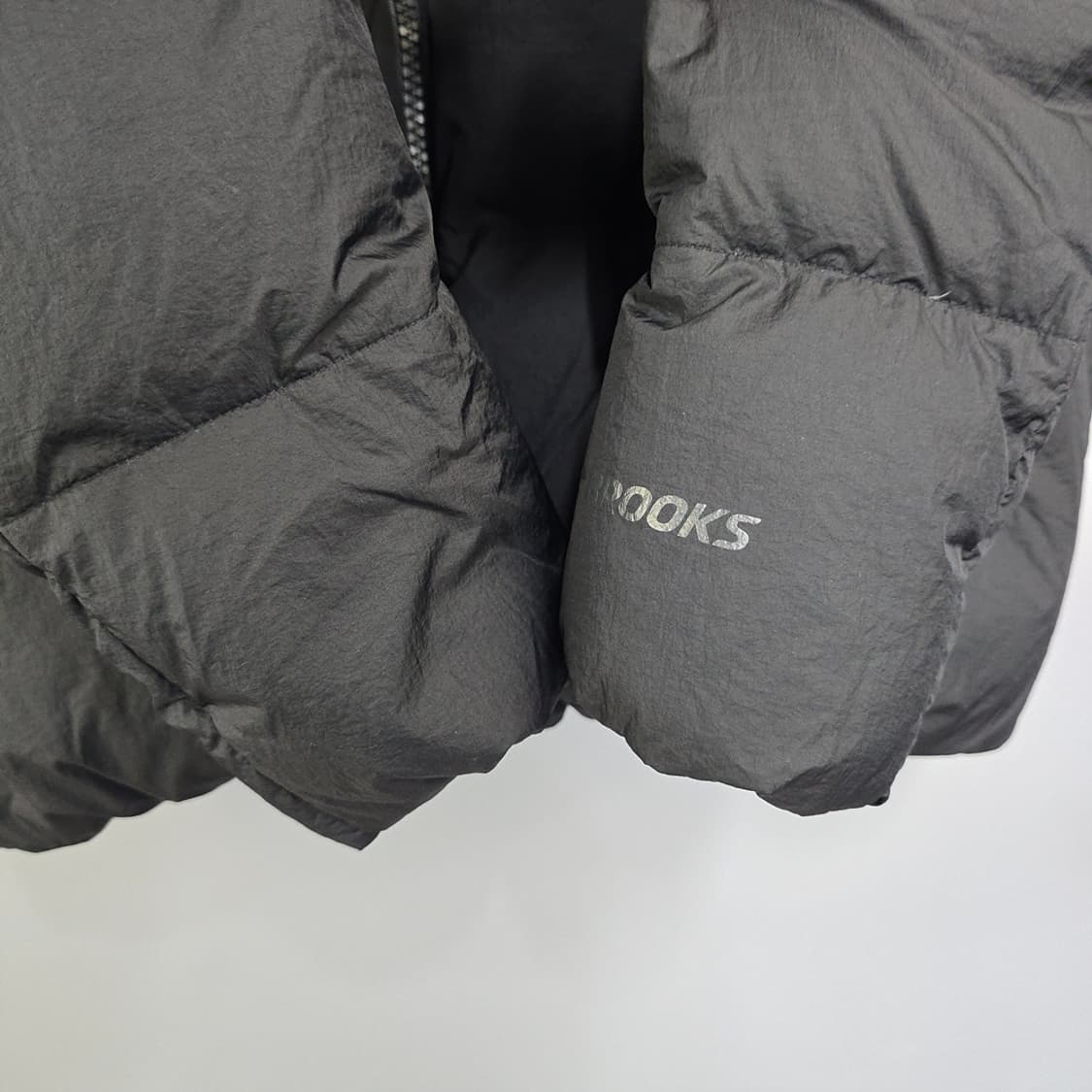 브룩스(BROOKS) 오리솜털 숏패딩 M 상품이미지3