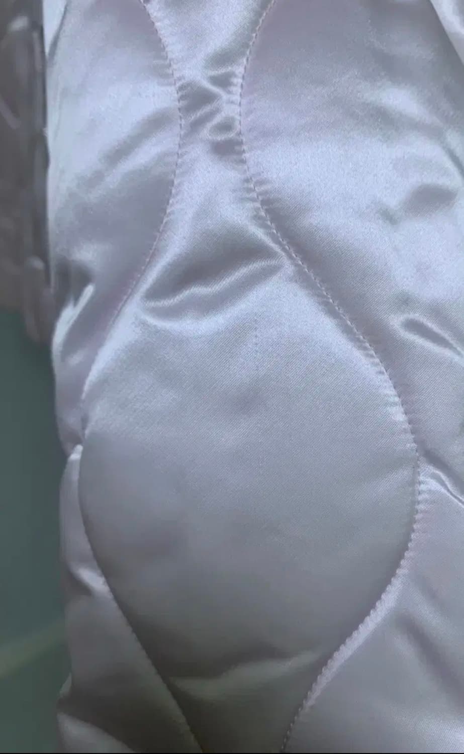 MIU MIU 시어링 카라 넥 퀼팅 집업 자켓 상품이미지5