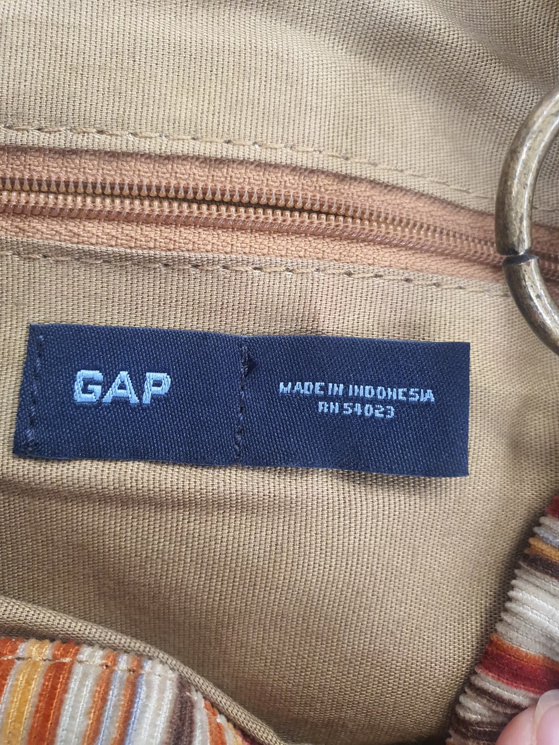 ​[정품] GAP 갭 빈티지 멀티 스트라이프 코듀로이 숄더백 상품이미지9