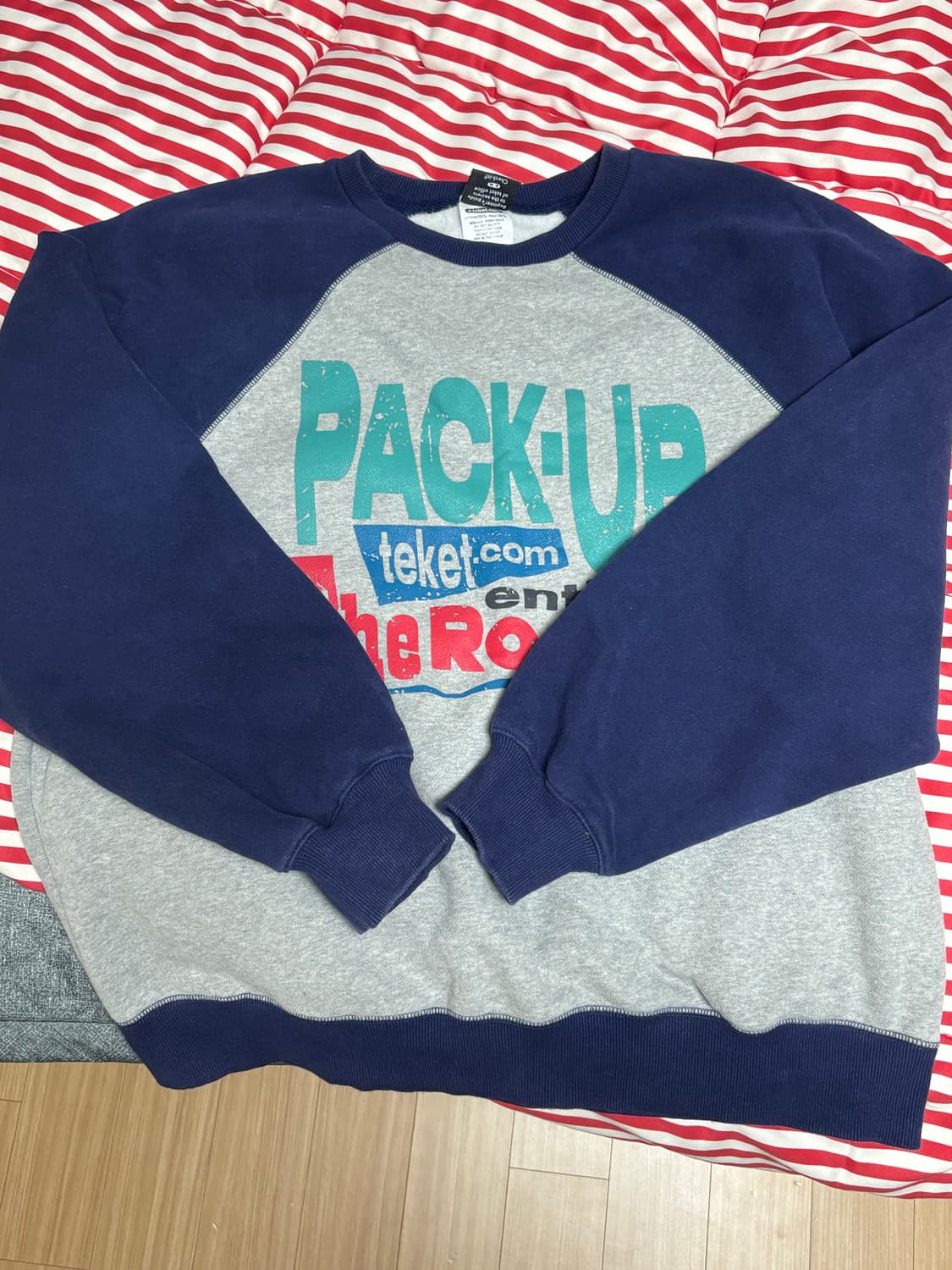 테켓 맨투맨 상품이미지1