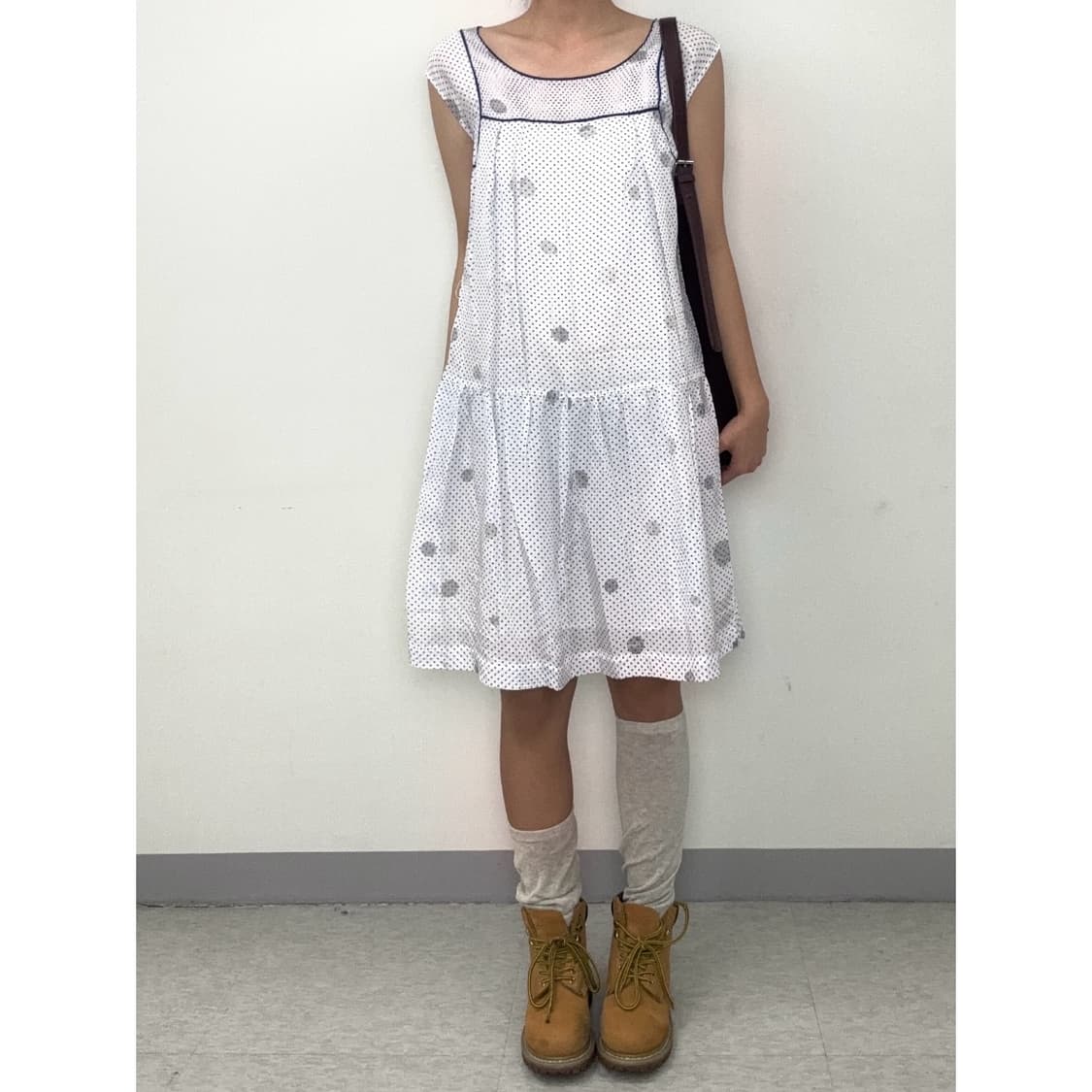 빈티지 화이트 도트 원피스 상품이미지1