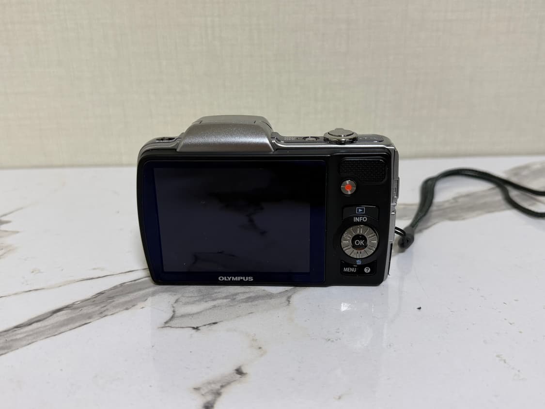 올림푸스 sz-10 카메라(하이엔드) + 고라 케이스 포함 상품이미지7