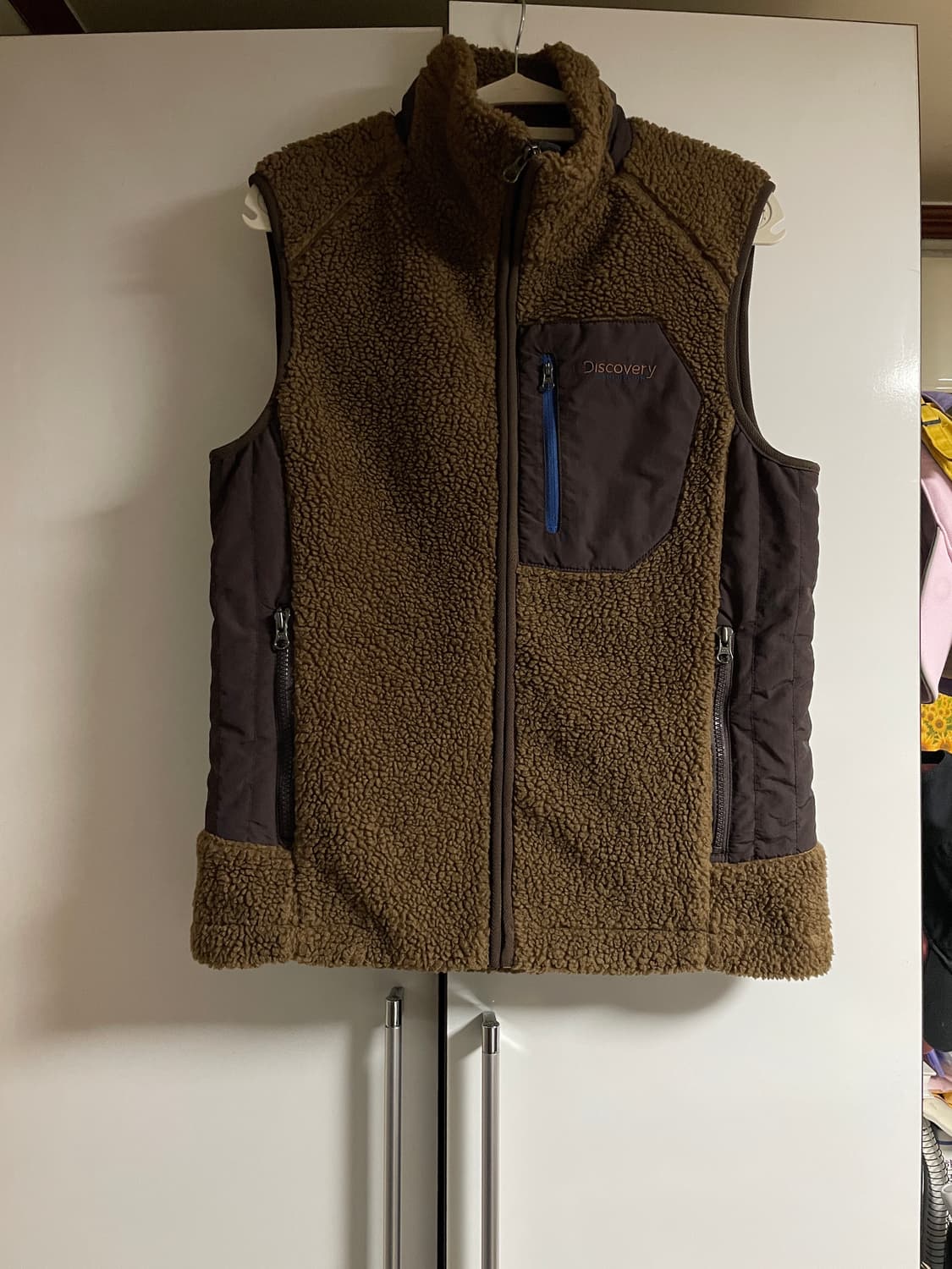 디스커버리 플리스 조끼 브라운 상품이미지1