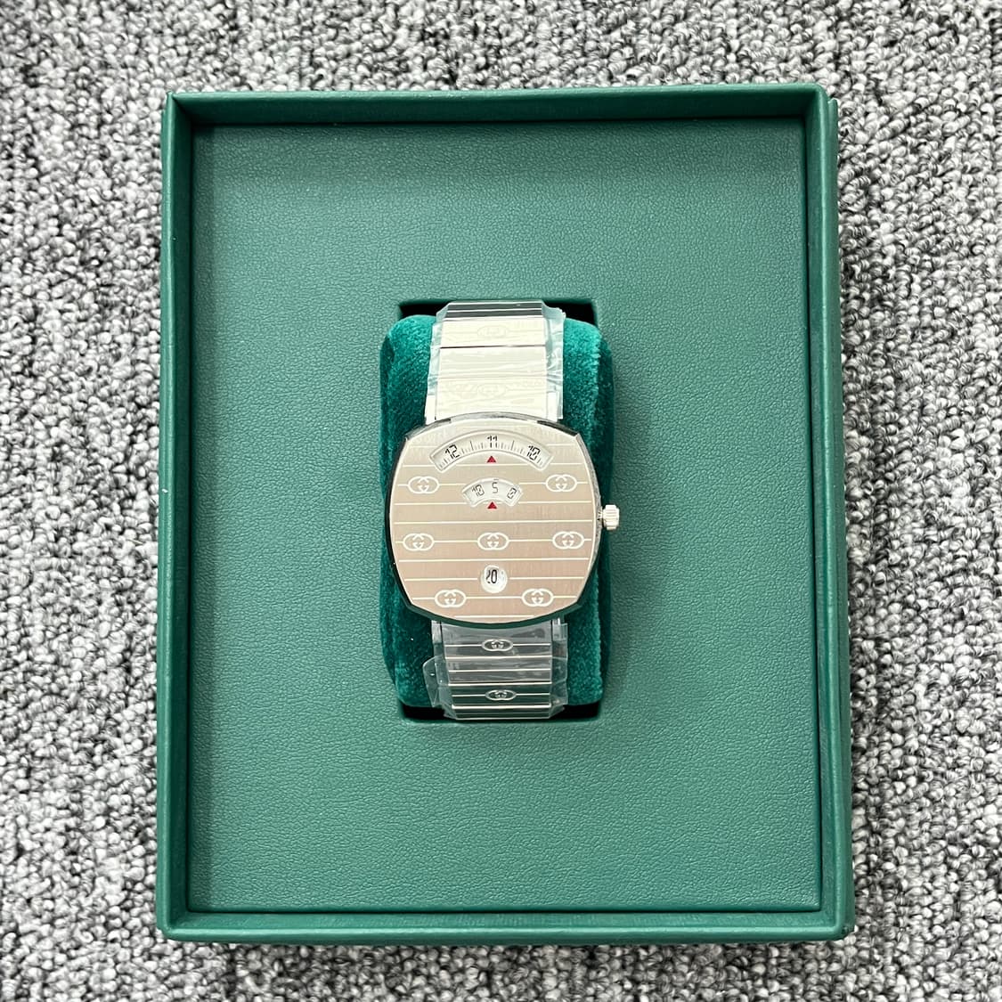 매장판 새상품 구찌 인터로킹 G 그립 시계 38mm 상품이미지6