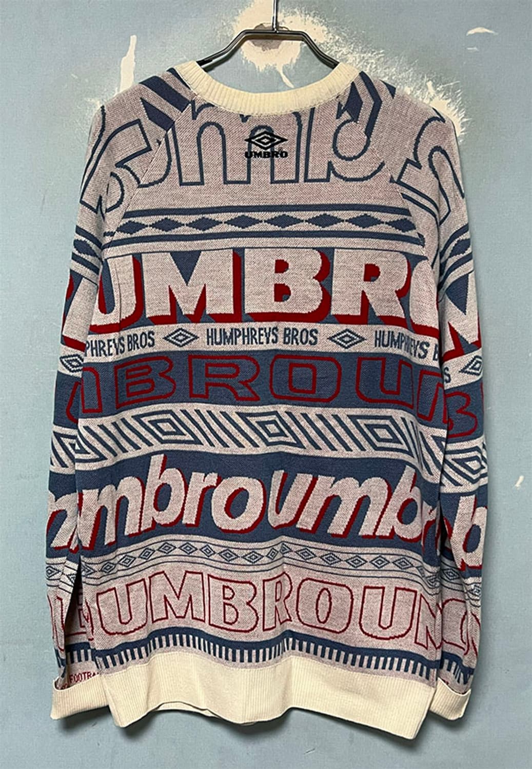 엄브로 패턴 플레이 남자 니트 추동 캐주얼 레터링 L 100 상품이미지2