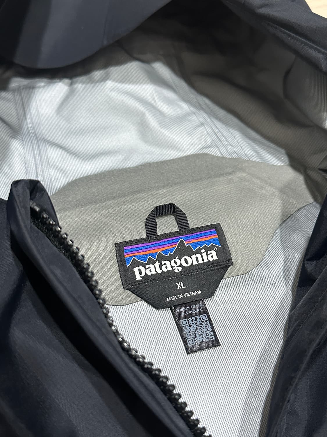 Patagonia Torentshell 3L rain jacket 상품이미지3