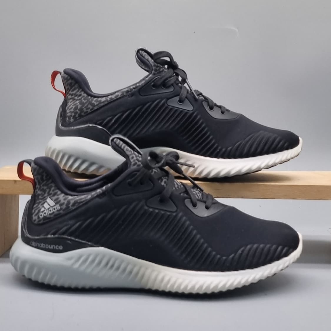 아디다스 알파바운스 여성운동화235  상품이미지1