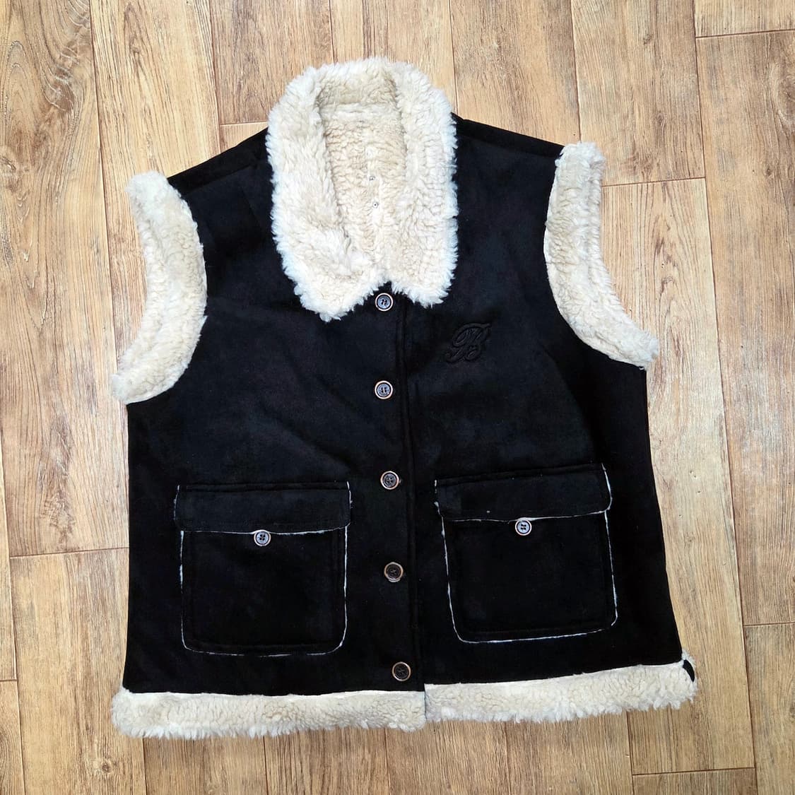 비터셀즈(BITTER CELLS) 크루아상 베스트무스탕 프리사이즈 새상품 상품이미지2