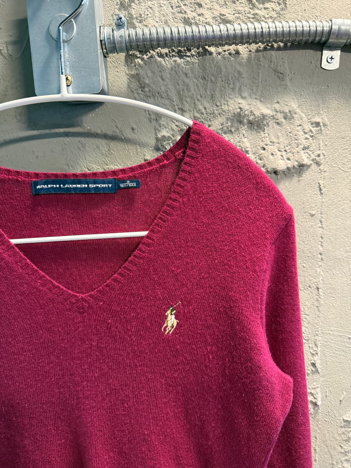 폴로 랄프로렌 스포츠 브이넥 울 니트 버건디 S 상품이미지3