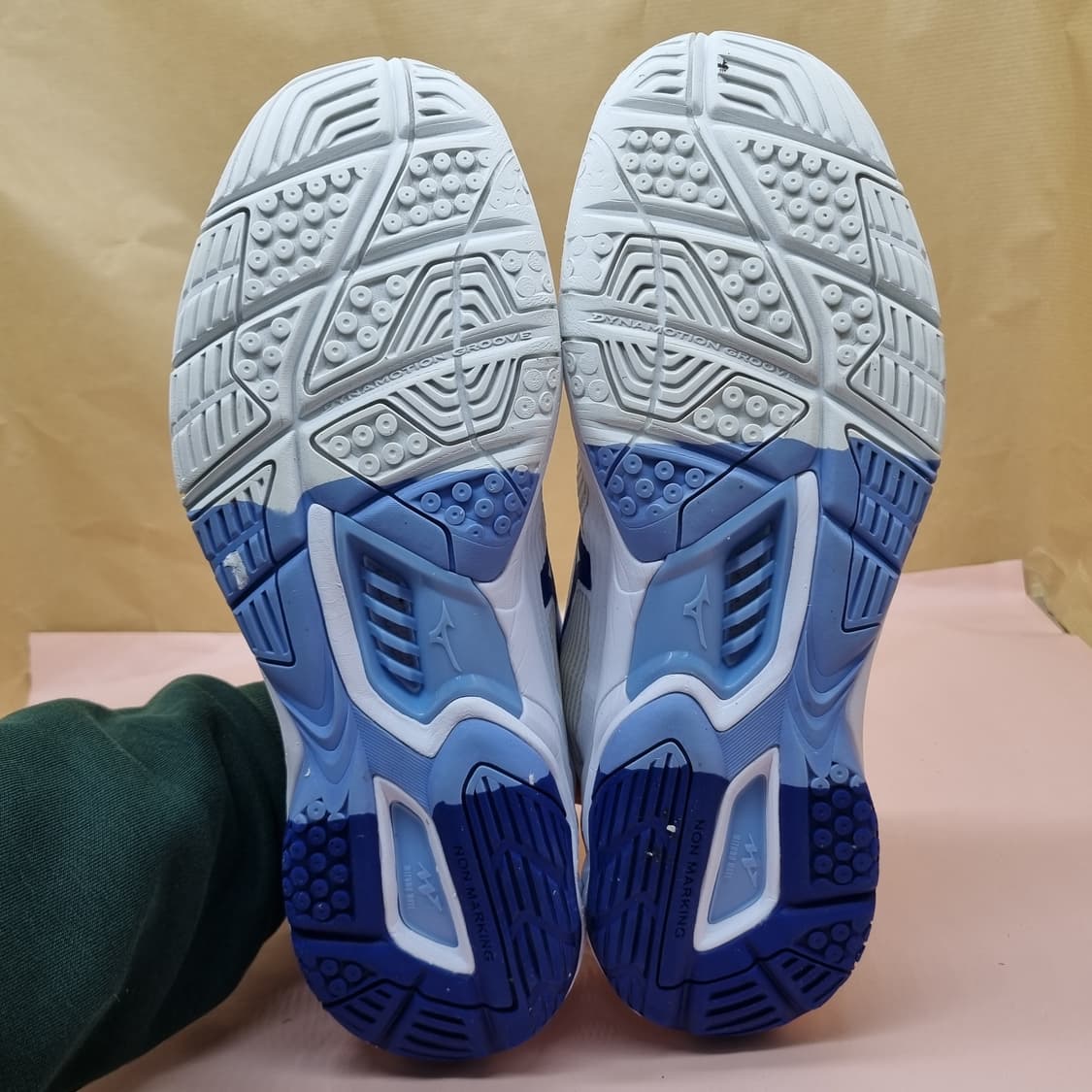 미즈노 웨이브 스텔스6 배드민턴화 285 상품이미지3