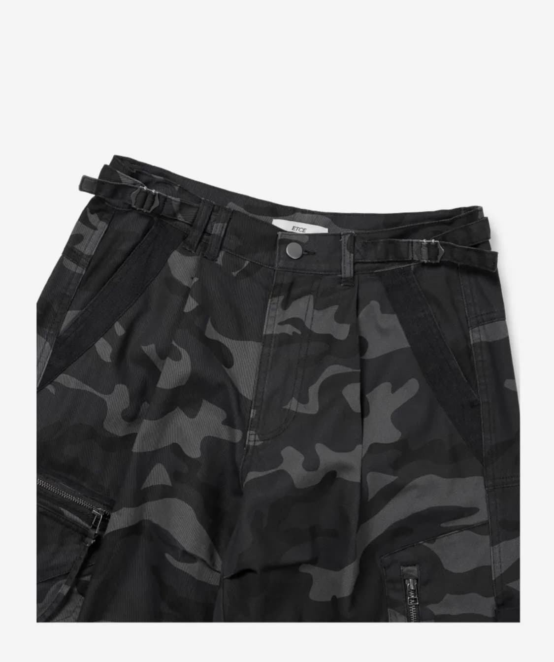 LAYERED CARGO BERMUDA SHORTS 2.0 (CAMO) 상품이미지3