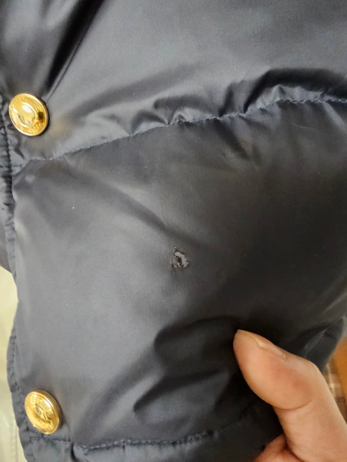 톰브라운 23fw 4바 사선완장 후드 다운필드 롱패딩(4/정품) 상품이미지9