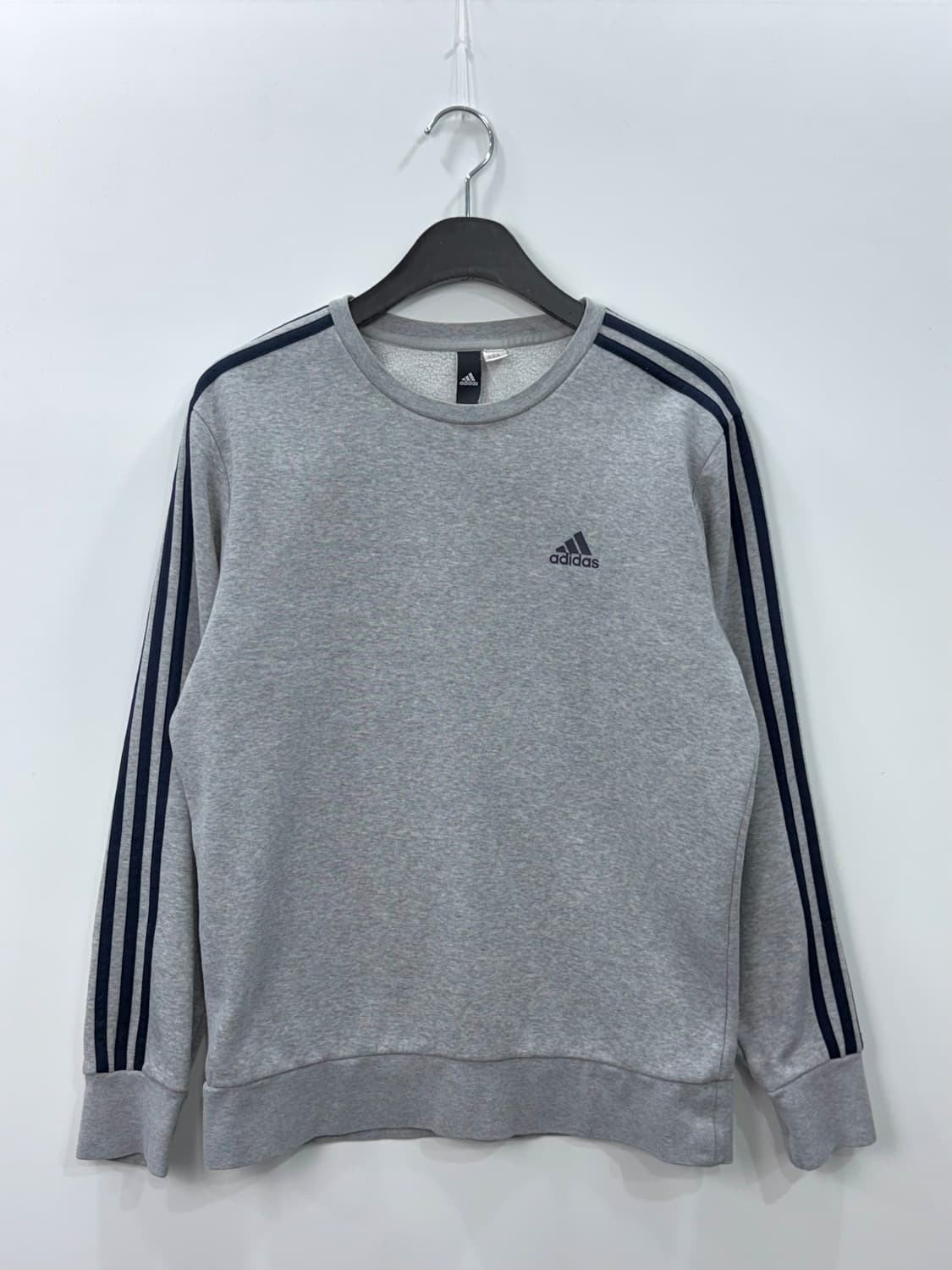 아디다스 삼선로고 맨투맨 그레이 M 상품이미지1