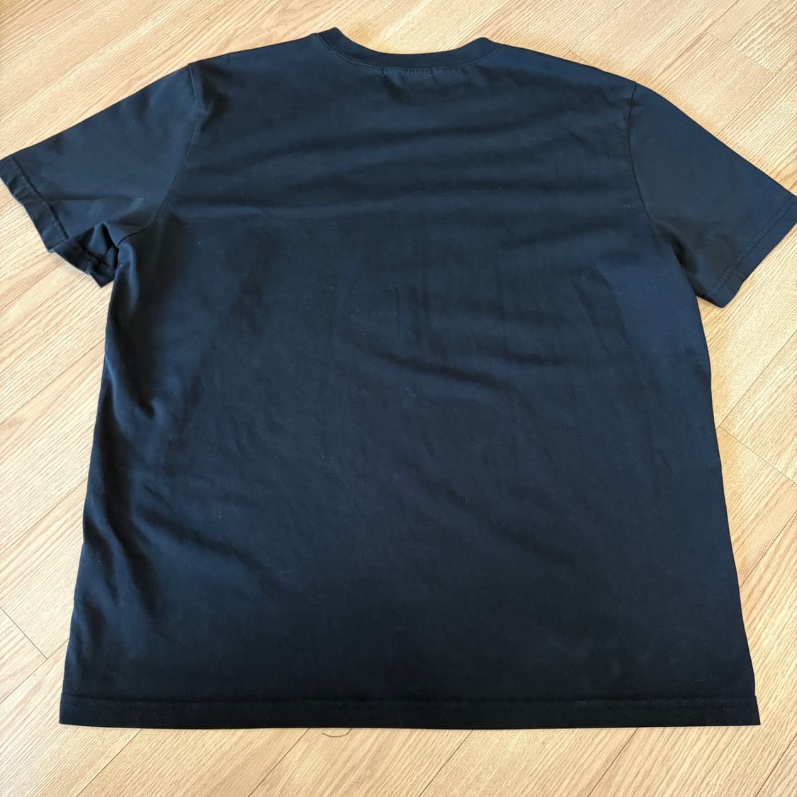 게스 블랙 삼각 로고 반팔 티셔츠2XL 상품이미지6